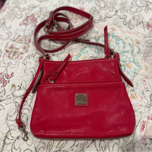 Dooney and Bourke red crossbody - Picture 1 of 9